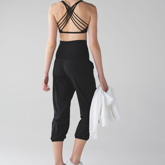 Lululemon Black Om Lightweight High/Low Rise Pant Size 4 - Picture 2 of 12